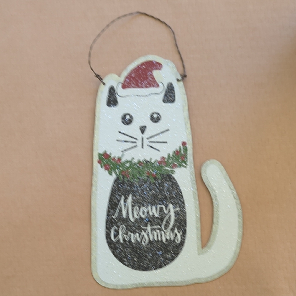 Cat Christmas Ornament/Wall Decor